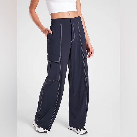 Athleta Wide Leg Cargo Pants - Picture 1 of 4